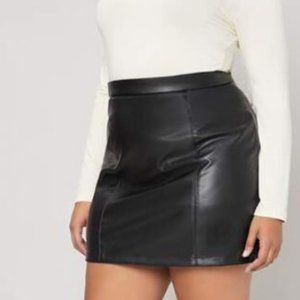 Black High-waisted Faux Leather Skirt | SHEIN | 3X